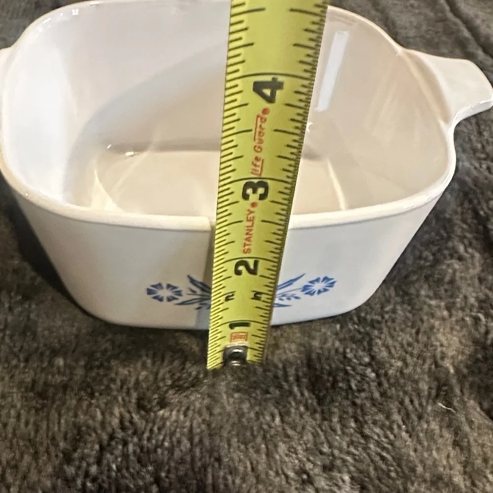 Vintage set CorningWare White & Blue Floral Baking Dishes 1 quart & smaller one